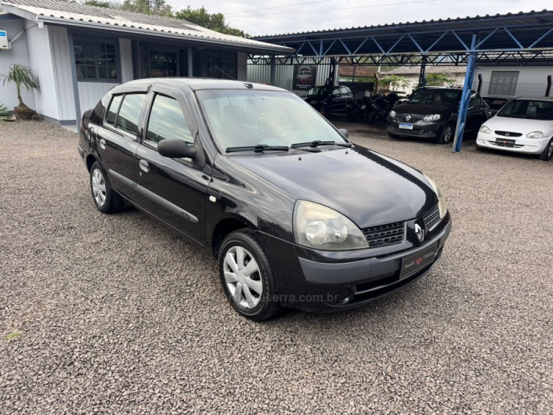 CLIO 1.6 EXPRESSION SEDAN 16V GASOLINA 4P MANUAL - 2005 - IGREJINHA