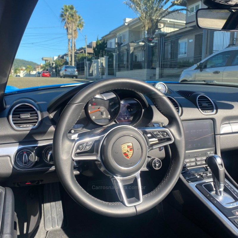 718 2.0 BOXSTER H4 16V GASOLINA 2P PDK - 2024 - MONTENEGRO