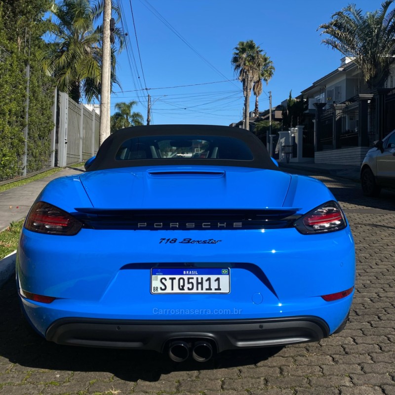 718 2.0 BOXSTER H4 16V GASOLINA 2P PDK - 2024 - MONTENEGRO