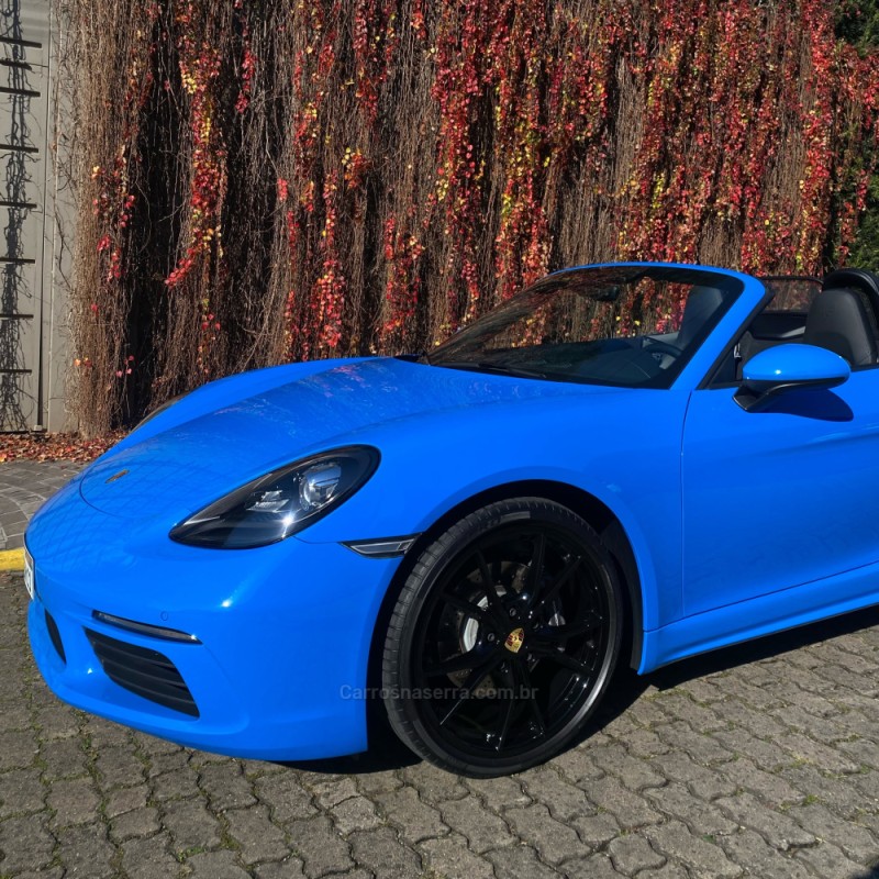 718 2.0 BOXSTER H4 16V GASOLINA 2P PDK - 2024 - MONTENEGRO