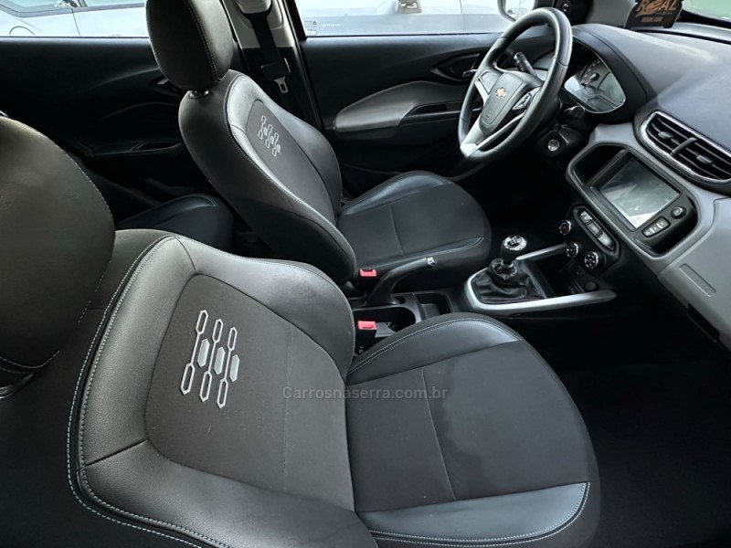 ONIX 1.4 MPFI LT 8V FLEX 4P MANUAL - 2019 - SAPIRANGA