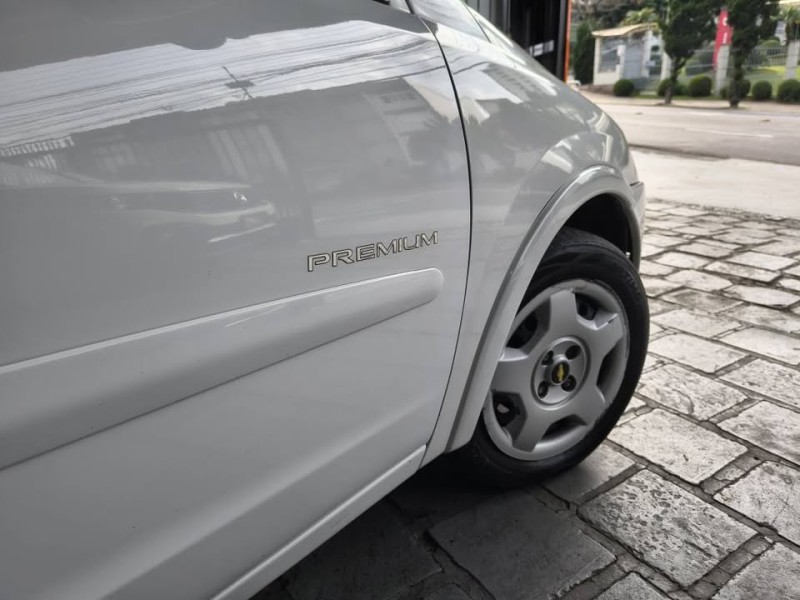 CORSA 1.4 MPFI PREMIUM 8V FLEX 4P MANUAL - 2008 - CAXIAS DO SUL