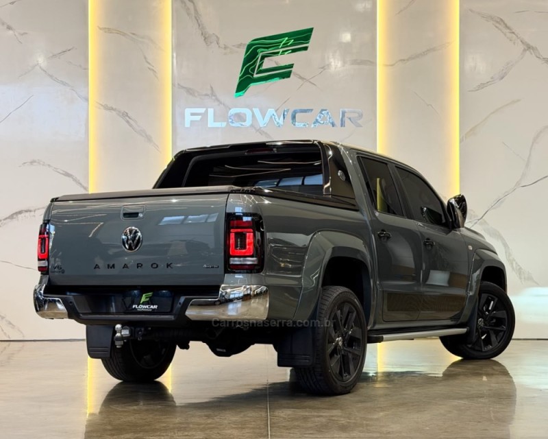 AMAROK 3.0 V6 EXTREME CD DIESEL 4X4 AT 4P AUTOMÁTICO - 2025 - GARIBALDI