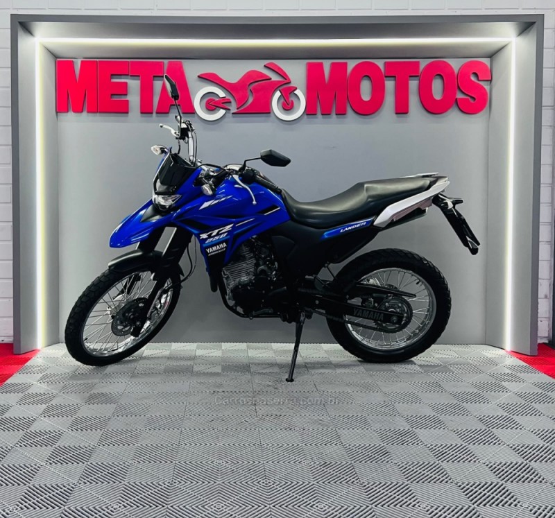 XTZ 250 LANDER - 2023 - CAMPO BOM