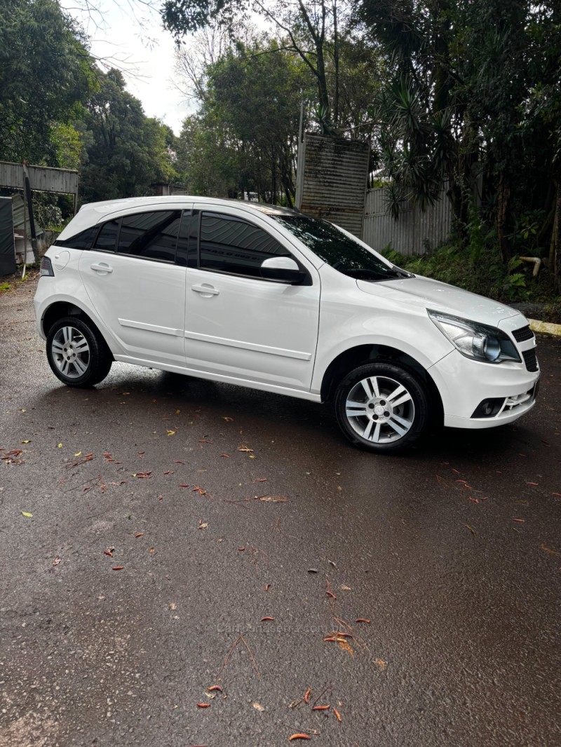 AGILE 1.4 MPFI LTZ 8V FLEX 4P MANUAL - 2013 - PASSO FUNDO