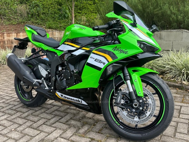 ninja zx 6r 636  2025 ivoti