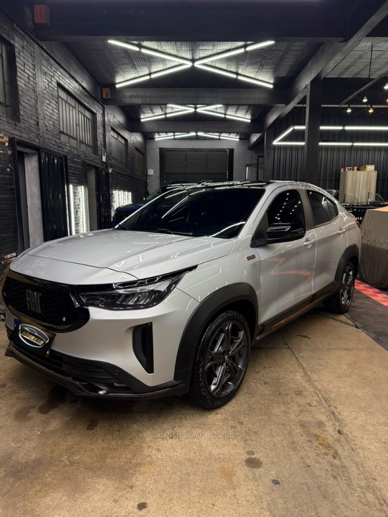 fastback 1.3 limited edition 270 turbo flex 4p automatico 2023 gramado