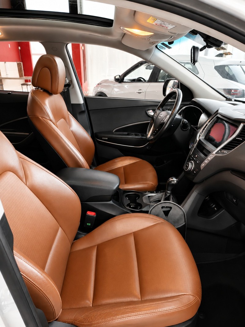 SANTA FÉ 3.3 MPFI 4X4 7 LUGARES V6 270CV GASOLINA 4P AUTOMÁTICO - 2015 - FARROUPILHA