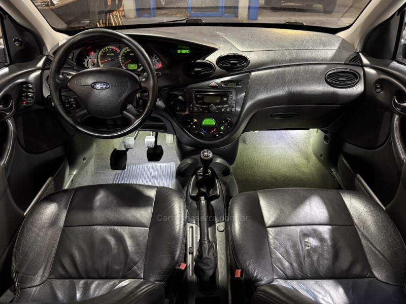 FOCUS 2.0 GHIA 16V FLEX 4P MANUAL - 2006 - BENTO GONçALVES