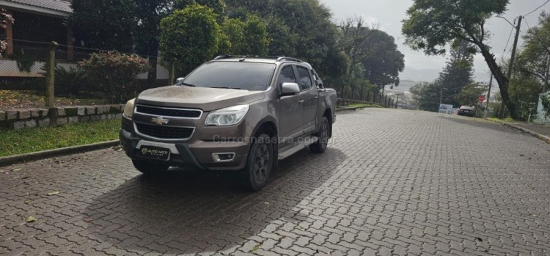 S10 2.2 MPFI DLX 4X2 CE 8V GASOLINA 2P MANUAL - 2014 - IVOTI