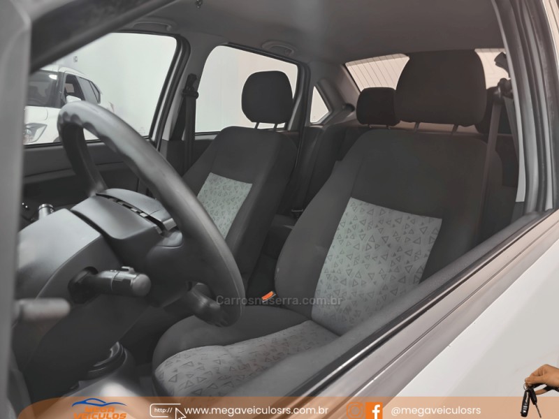 FIESTA 1.6 ROCAM SEDAN 8V FLEX 4P MANUAL - 2011 - BENTO GONçALVES