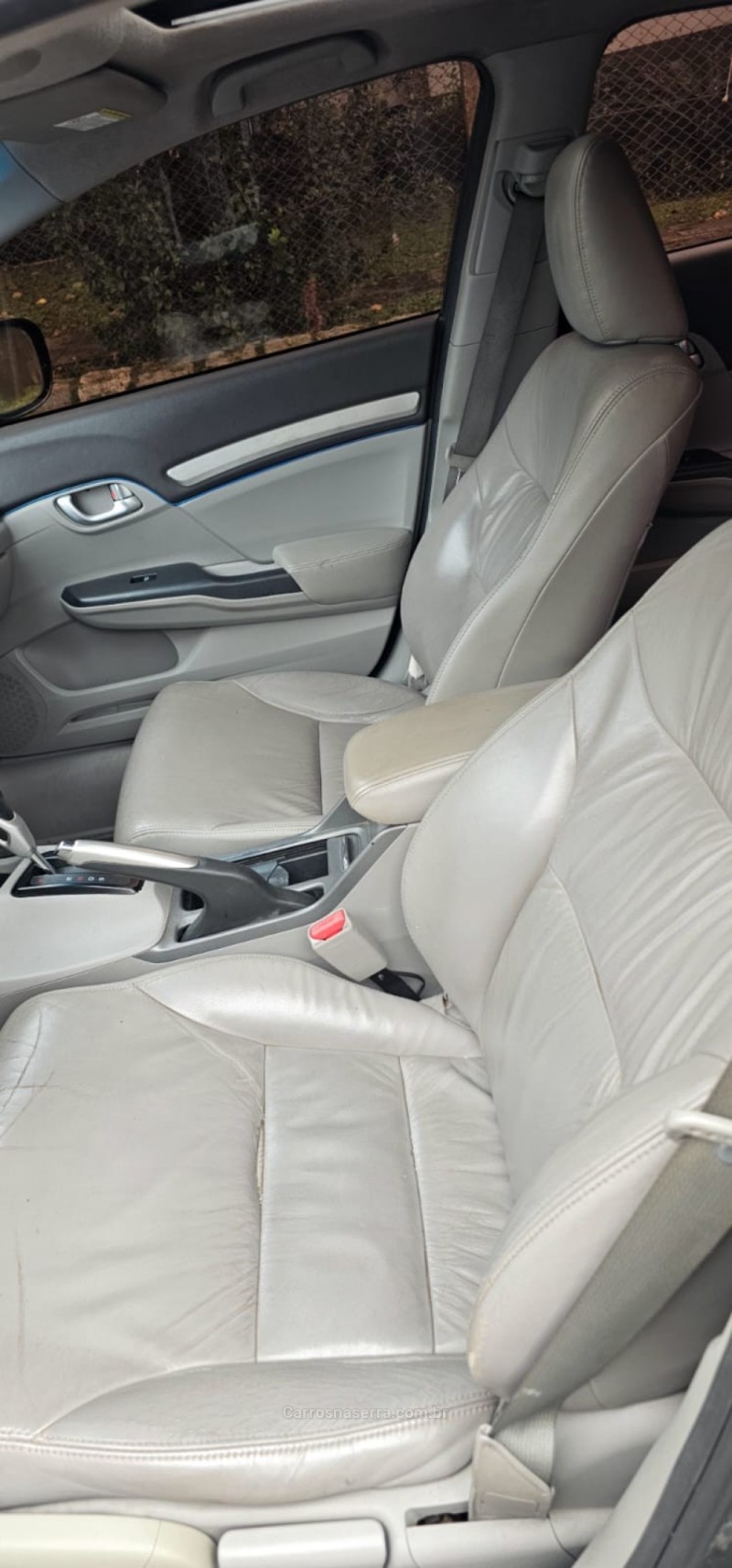 CIVIC 1.8 EXS 16V FLEX 4P AUTOMÁTICO - 2013 - IVOTI
