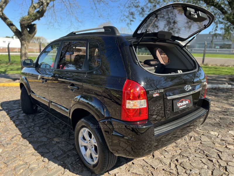 TUCSON 2.0 MPFI GLS 16V 143CV 2WD FLEX 4P AUTOMÁTICO - 2014 - DOIS IRMãOS