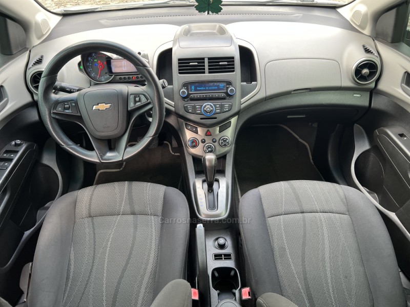 SONIC 1.6 LT SEDAN 16V FLEX 4P AUTOMÁTICO - 2014 - DOIS IRMãOS