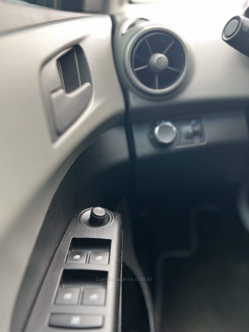 SONIC 1.6 LT SEDAN 16V FLEX 4P AUTOMÁTICO - 2014 - DOIS IRMãOS