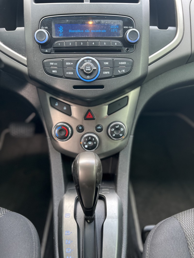 SONIC 1.6 LT SEDAN 16V FLEX 4P AUTOMÁTICO - 2014 - DOIS IRMãOS