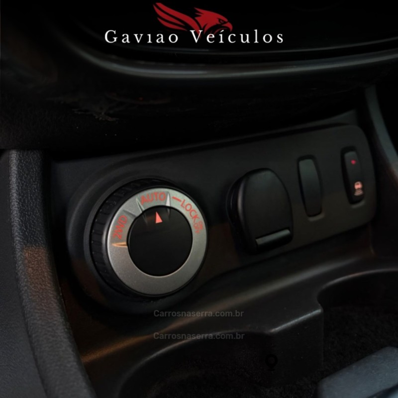 DUSTER 2.0 DYNAMIQUE 4X4 16V FLEX 4P MANUAL - 2013 - CAXIAS DO SUL