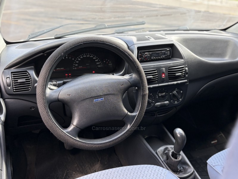 BRAVA 1.6 MPI SX 16V 106CV GASOLINA 4P MANUAL - 2003 - FLORES DA CUNHA