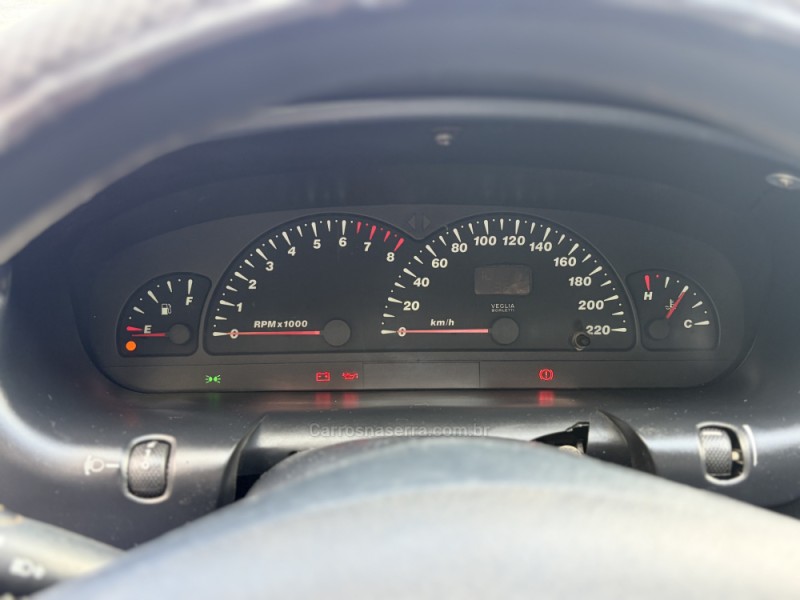 BRAVA 1.6 MPI SX 16V 106CV GASOLINA 4P MANUAL - 2003 - FLORES DA CUNHA