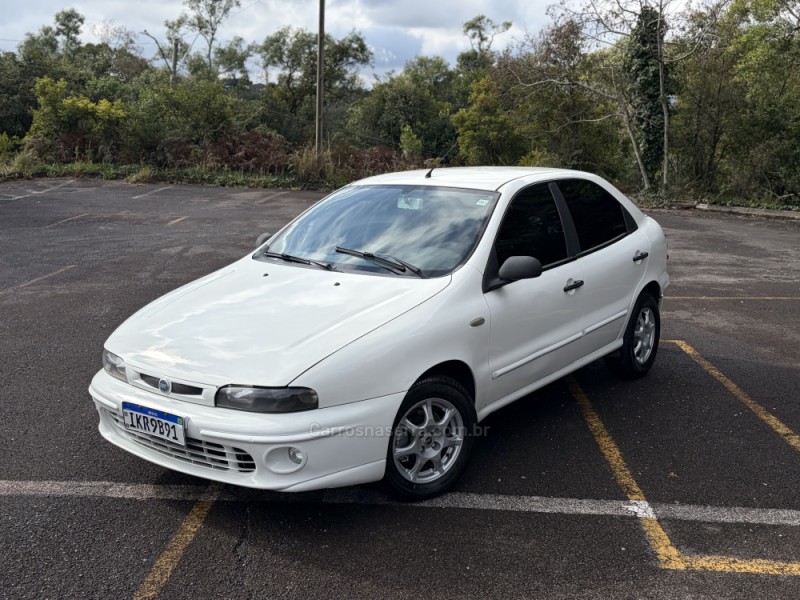 brava 1.6 mpi sx 16v 106cv gasolina 4p manual 2003 flores da cunha