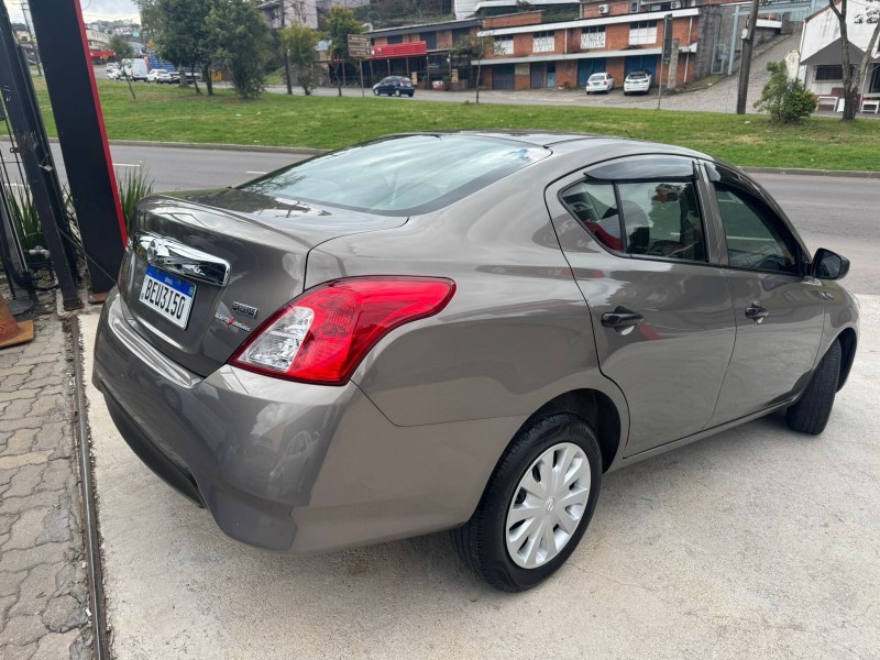 VERSA 1.6 V-DRIVE PLUS 16V FLEX 4P AUTOMÁTICO - 2021 - CAXIAS DO SUL