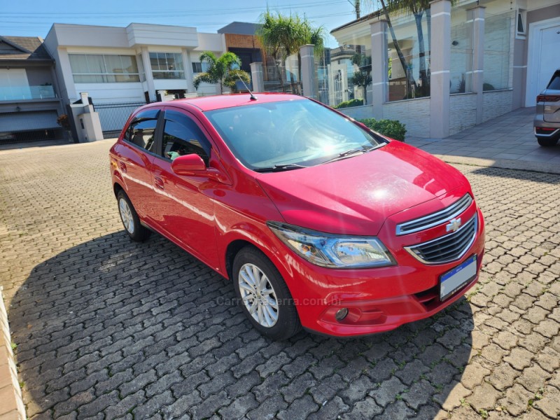 ONIX 1.4 MPFI LT 8V FLEX 4P MANUAL - 2015 - MONTENEGRO