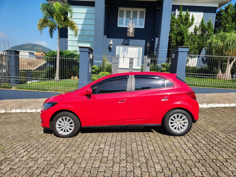 ONIX 1.4 MPFI LT 8V FLEX 4P MANUAL - 2015 - MONTENEGRO