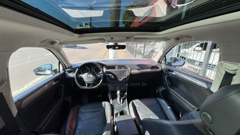 TIGUAN 1.4 ALLSPACE COMFORT 250 TSI FLEX 4P - 2018 - CAXIAS DO SUL