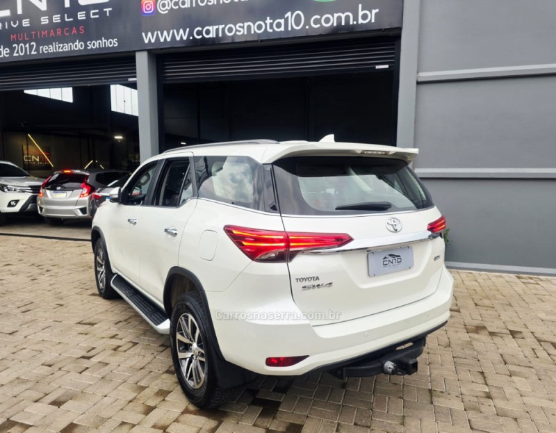 HILUX SW4 2.8 SRX 4X4 16V TURBO INTERCOOLER DIESEL 4P AUTOMÁTICO - 2017 - LAJEADO