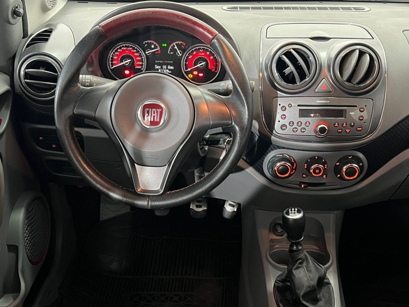 PALIO 1.6 MPI SPORTING 16V FLEX 4P MANUAL - 2016 - FARROUPILHA