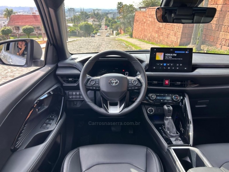 YARIS CROSS 1.5 XRX 16V FLEX 4P AUTOMÁTICO - 2026 - VENâNCIO AIRES