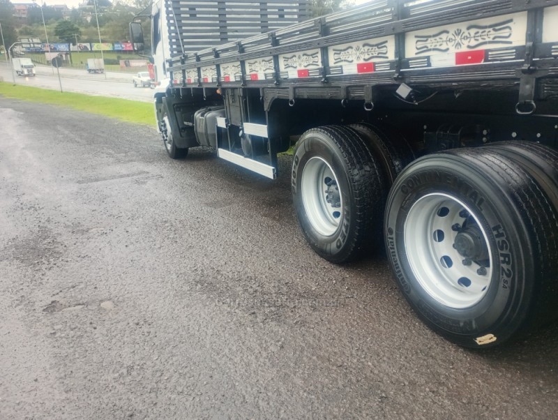 CARGO 2428 E T 3 EIXOS - 2012 - FARROUPILHA