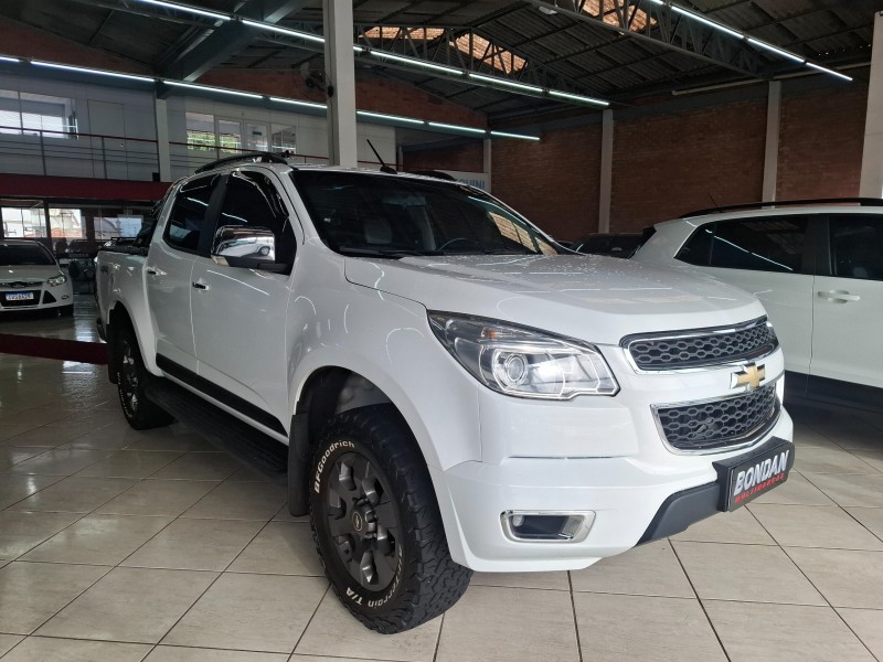 S10 2.5 LTZ 4X4 CD 16V FLEX 4P MANUAL - 2015 - FARROUPILHA