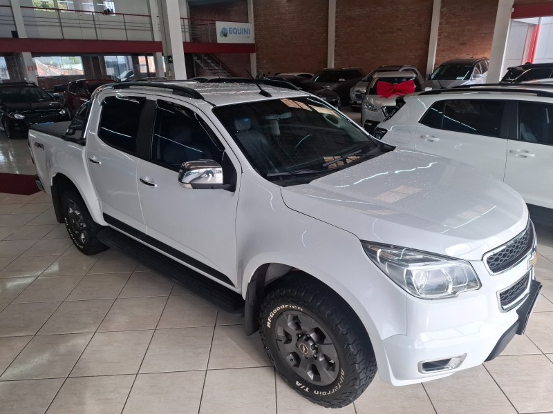 S10 2.5 LTZ 4X4 CD 16V FLEX 4P MANUAL - 2015 - FARROUPILHA