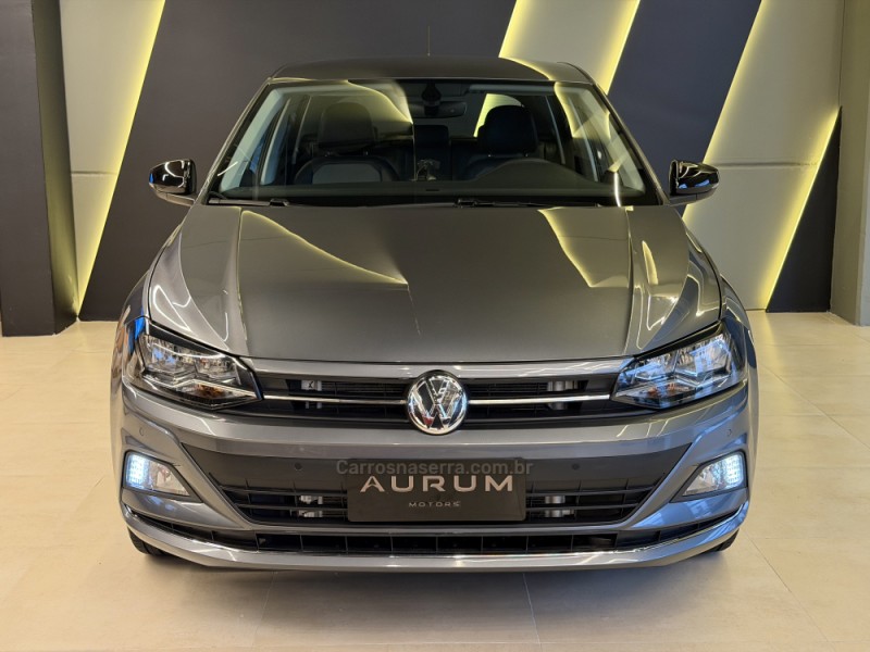 POLO 1.0	200 TSI HIGHLINE AUTOMÁTICO  - 2020 - CAXIAS DO SUL