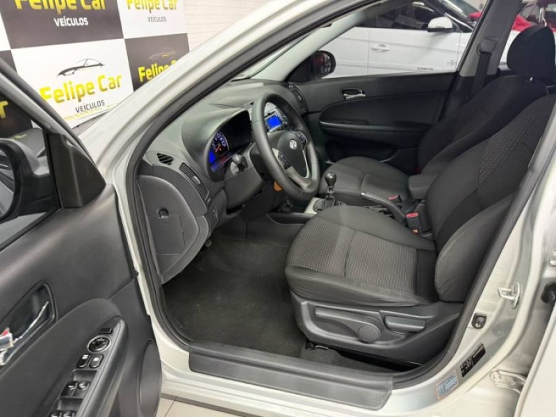 I30 2.0 MPFI GLS 16V GASOLINA 4P MANUAL - 2012 - CAXIAS DO SUL