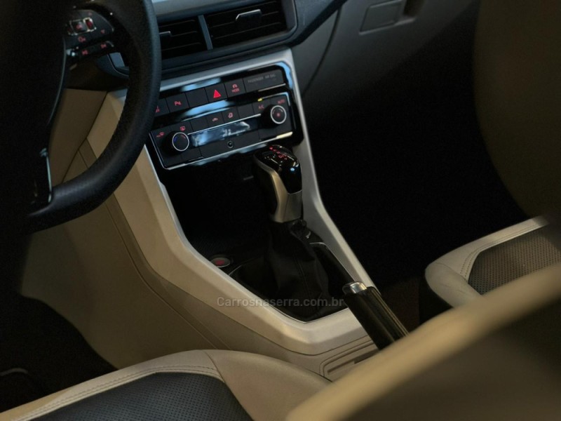 T-CROSS 1.4 HIGHLINE TSI 16V FLEX 4P AUTOMÁTICO - 2020 - CAXIAS DO SUL