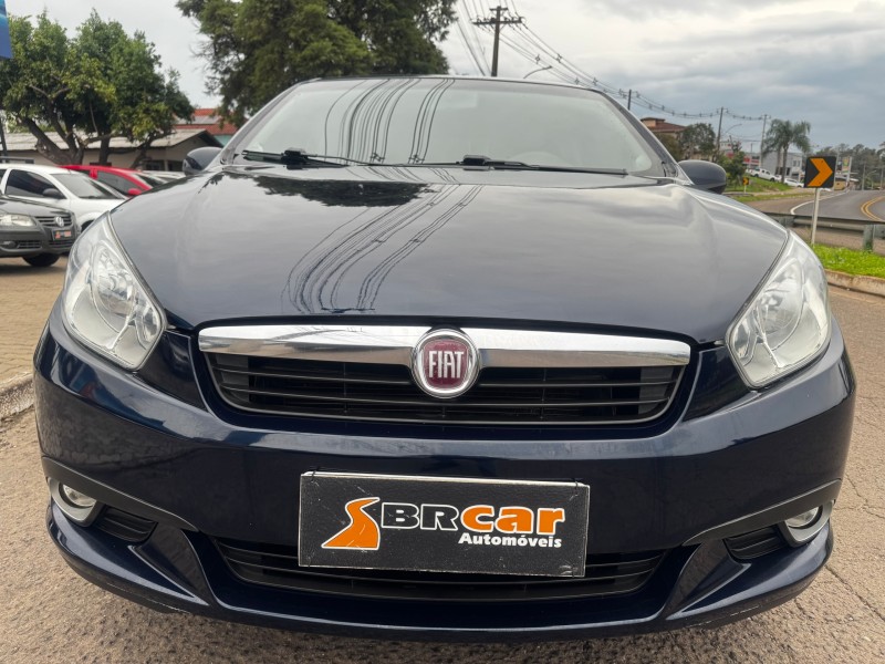 GRAND SIENA 1.6 MPI ESSENCE 16V FLEX 4P MANUAL - 2013 - DOIS IRMãOS