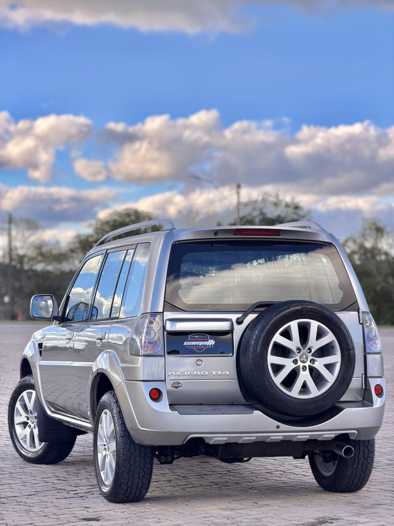 PAJERO TR4 2.0 4X4 16V 133CV FLEX 4P AUTOMÁTICO - 2012 - ANTôNIO PRADO