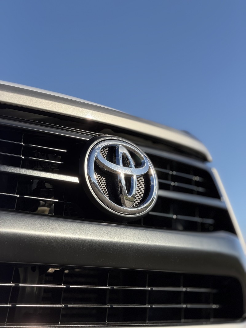 HILUX 2.8 STD 4X4 CD 16V DIESEL 4P MANUAL - 2023 - ANTôNIO PRADO