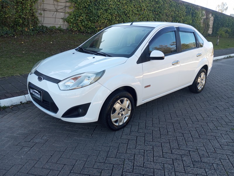 fiesta 1.6 mpi class 8v gasolina 4p manual 2012 caxias do sul