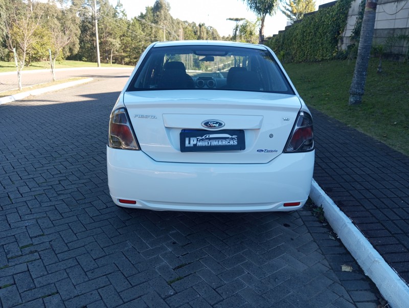 FIESTA 1.6 MPI CLASS 8V GASOLINA 4P MANUAL - 2012 - CAXIAS DO SUL