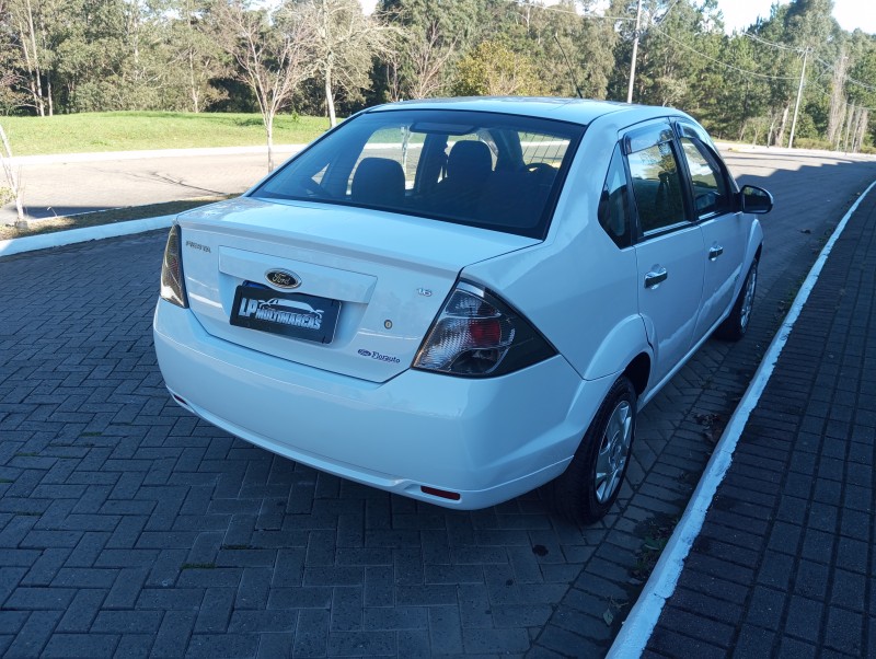 FIESTA 1.6 MPI CLASS 8V GASOLINA 4P MANUAL - 2012 - CAXIAS DO SUL
