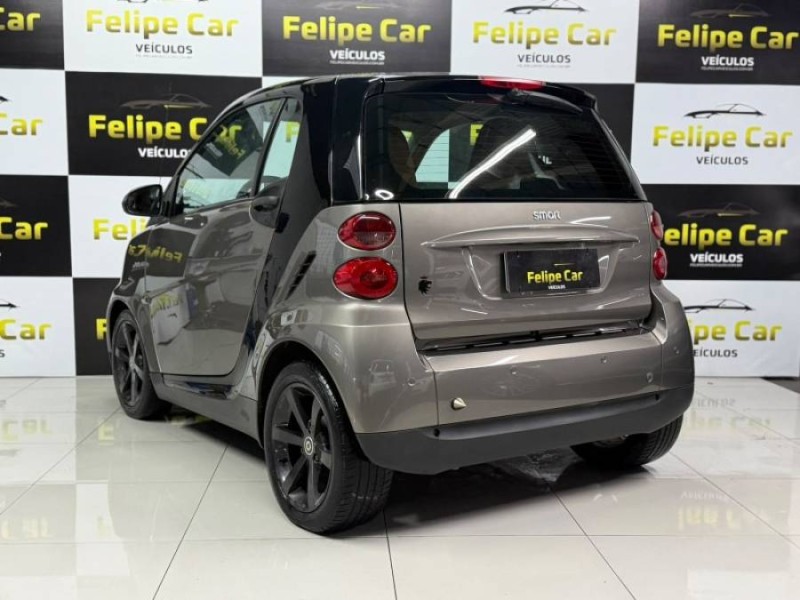 FORTWO 1.0 COUPÉ 3 CILINDROS 12V GASOLINA 2P AUTOMÁTICO - 2010 - CAXIAS DO SUL