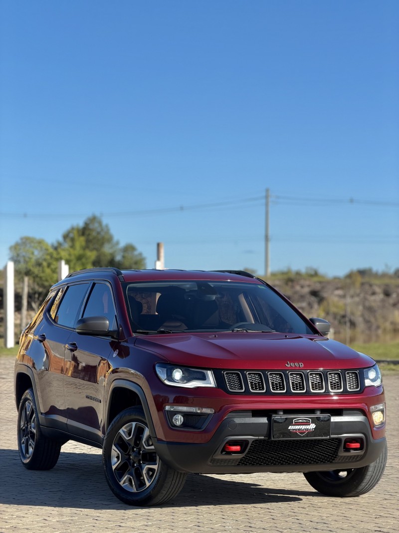 COMPASS 2.0 16V DIESEL TRAILHAWK 4X4 AUTOMÁTICO - 2018 - ANTôNIO PRADO