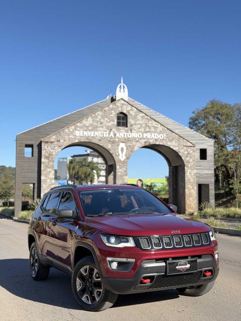 COMPASS 2.0 16V DIESEL TRAILHAWK 4X4 AUTOMÁTICO - 2018 - ANTôNIO PRADO