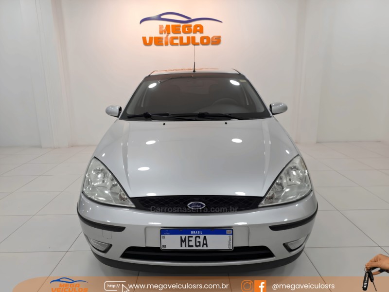 FOCUS 1.6 GLX 8V GASOLINA 4P MANUAL - 2007 - BENTO GONçALVES