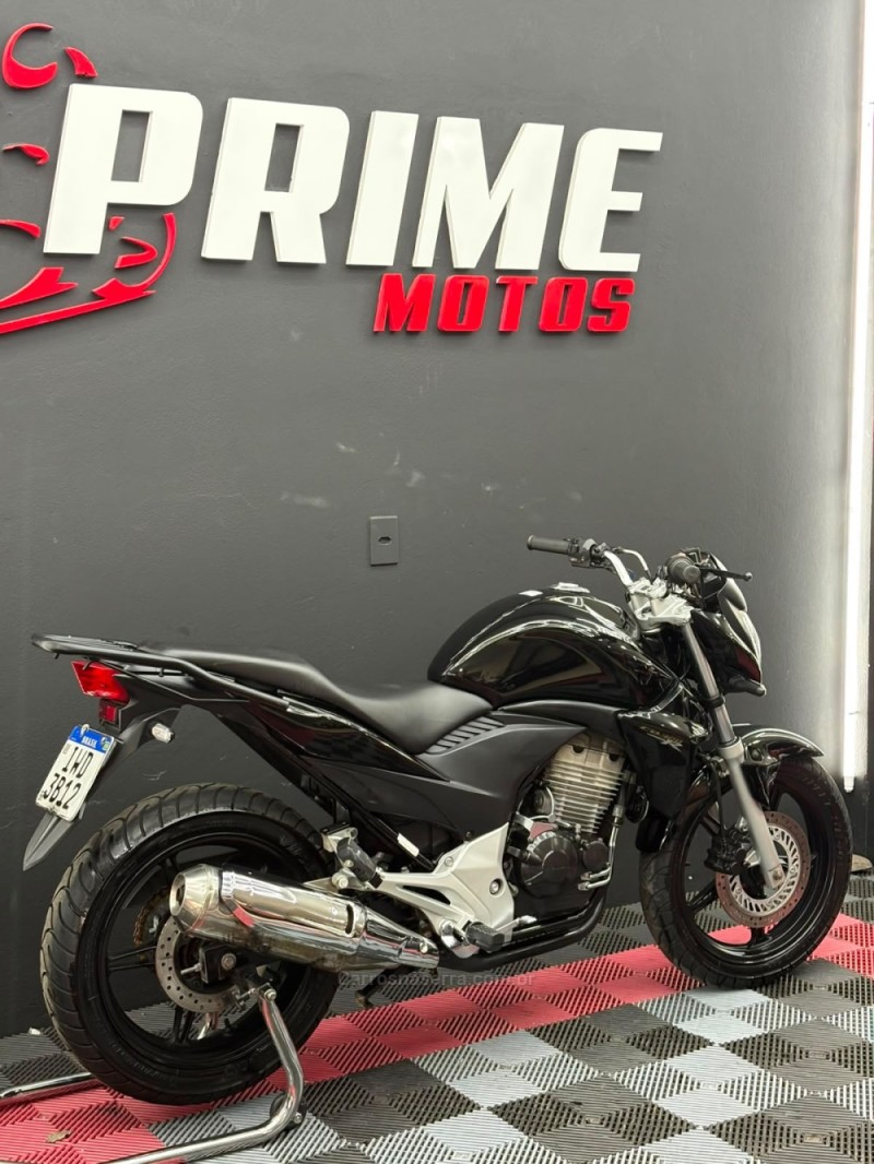 CB 300R  - 2015 - NOVO HAMBURGO