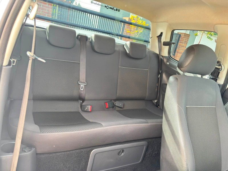 SAVEIRO 1.6 ROBUST CD 8V FLEX 2P MANUAL - 2018 - CANDELáRIA