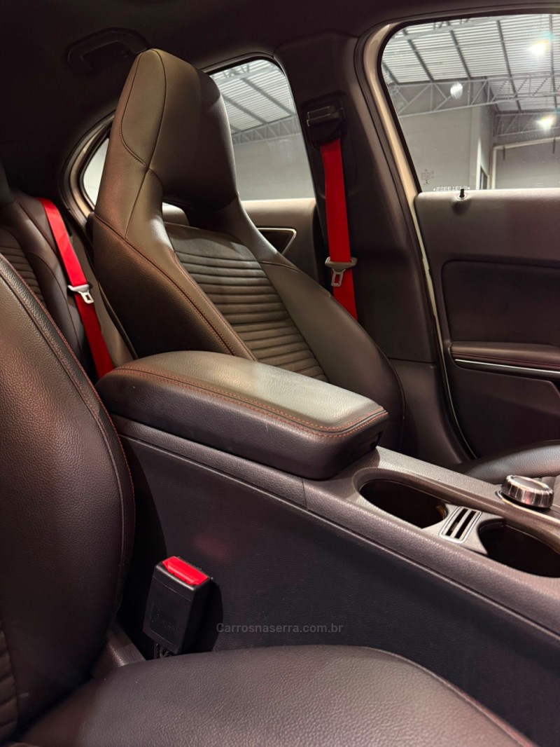A 250 2.0 VISION TURBO HATCH GASOLINA 4P AUTOMÁTICO - 2015 - CAXIAS DO SUL